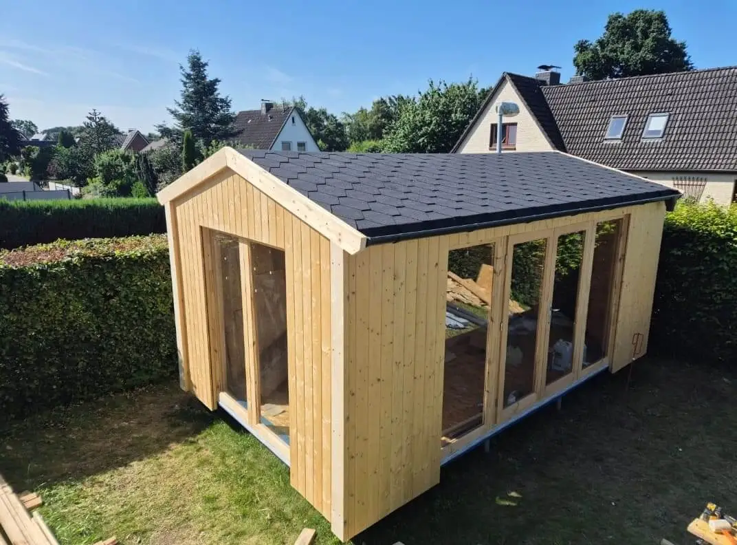 Holzhausbau / Gartenlaube von Kani-Nordbau (Dithmarschen / Steinburg)